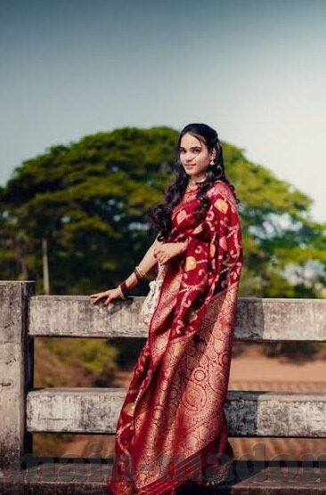 手机在线免费成人视频-探索手机在线免费成人视频的利与弊